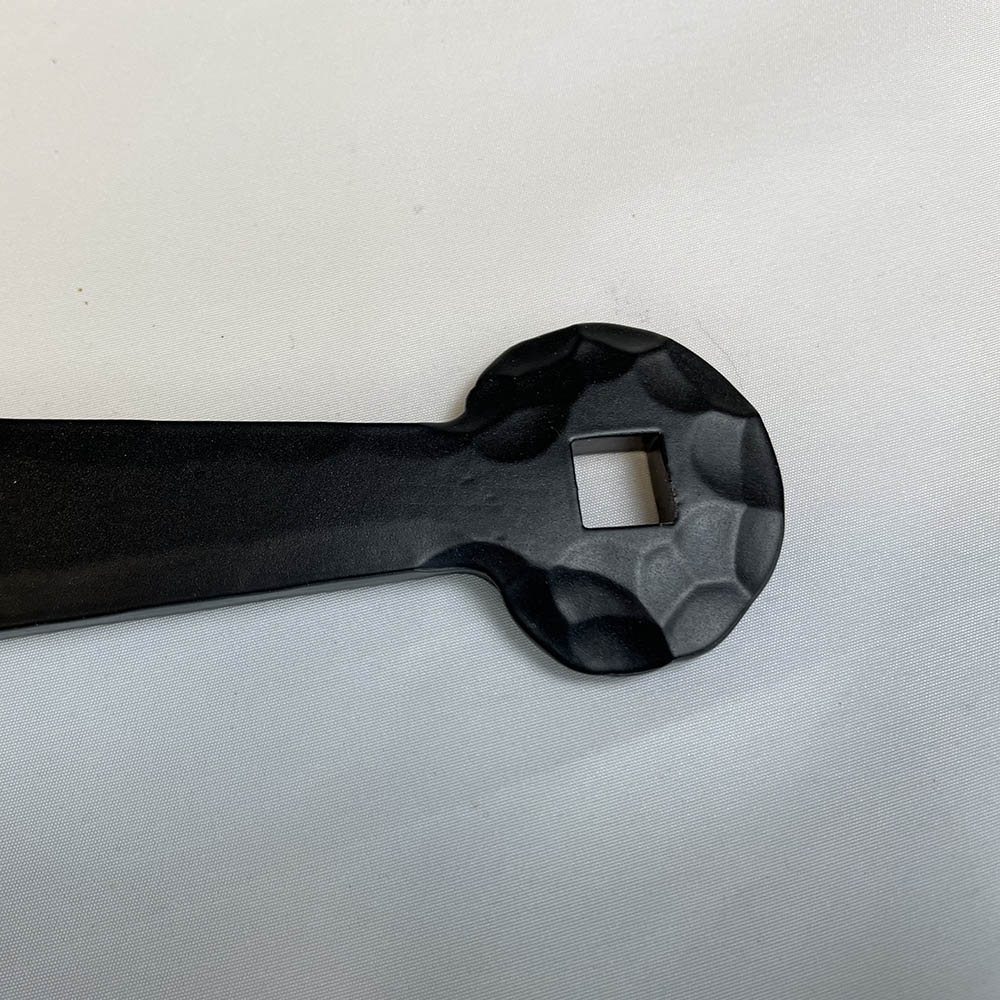 tip shot large gate straps Hammered Tip Large Gate Straps